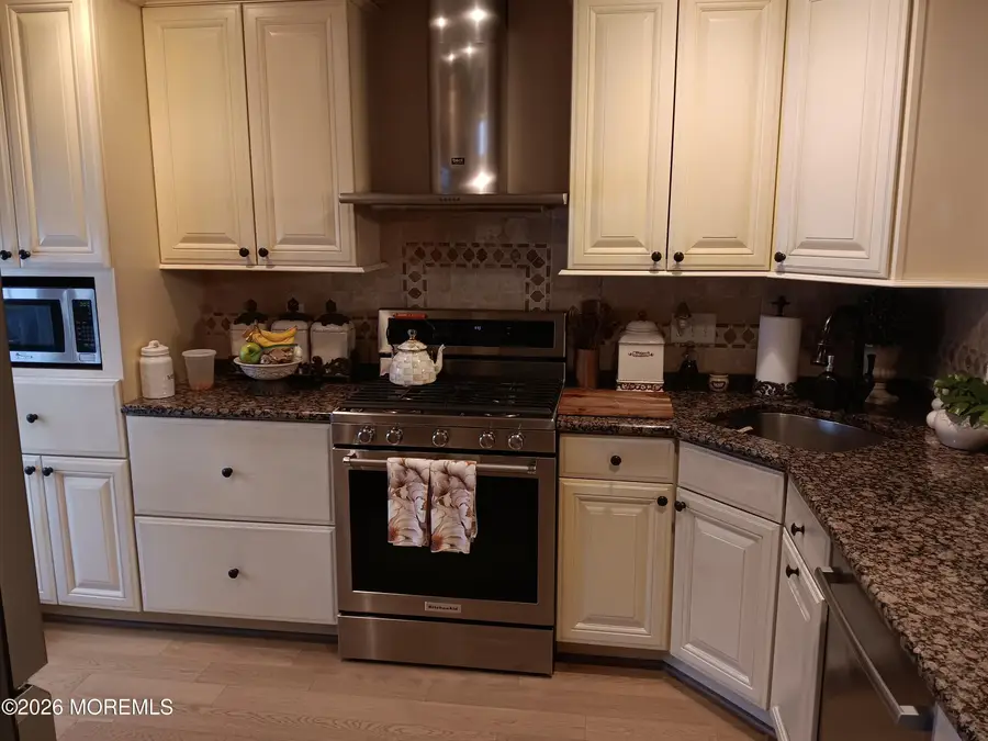 29 Tall Oaks Court #2901, Old Bridge, NJ 08857 - Image #3