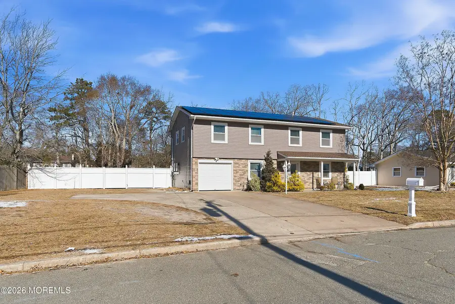202 Lawrence Drive, Lanoka Harbor, NJ 08734 - Image #2