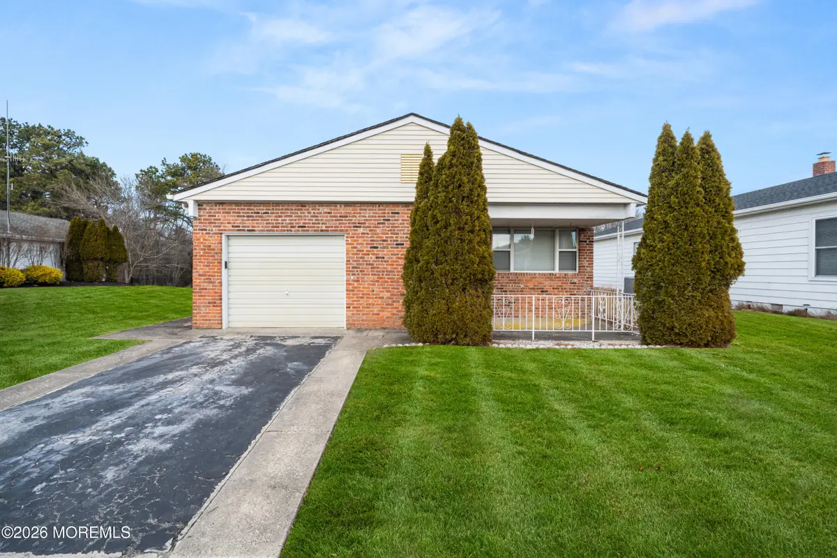 24 Santiago Drive, Toms River, NJ 08757 - Image #1