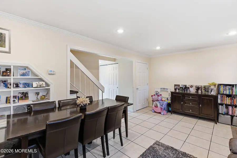 172 Williamsburg Lane, Lakewood, NJ 08701 - Image #3