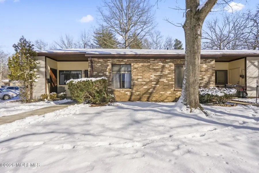101 Arrowood Road #A, Manalapan Township, NJ 07726 - Image #2