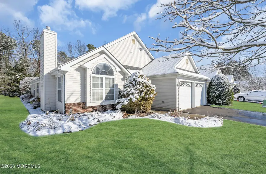 72 Rosewood Drive, Lakewood, NJ 08701 - Image #3