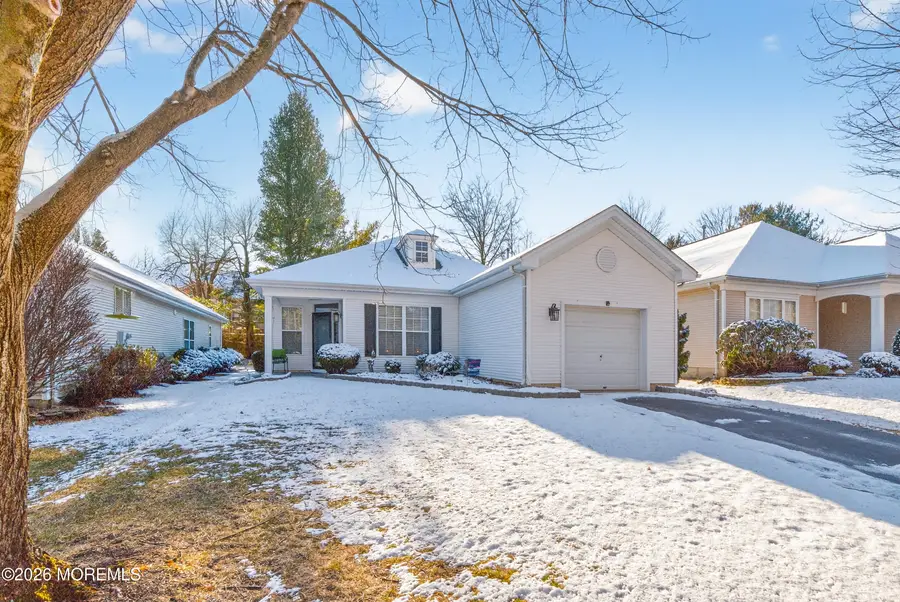 16 Spring Meadow Drive, Lakewood, NJ 08701 - Image #2