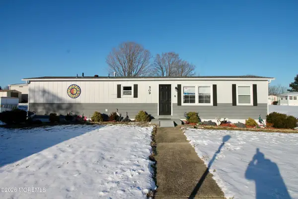 509 Rosalind Road, Freehold, NJ 07728