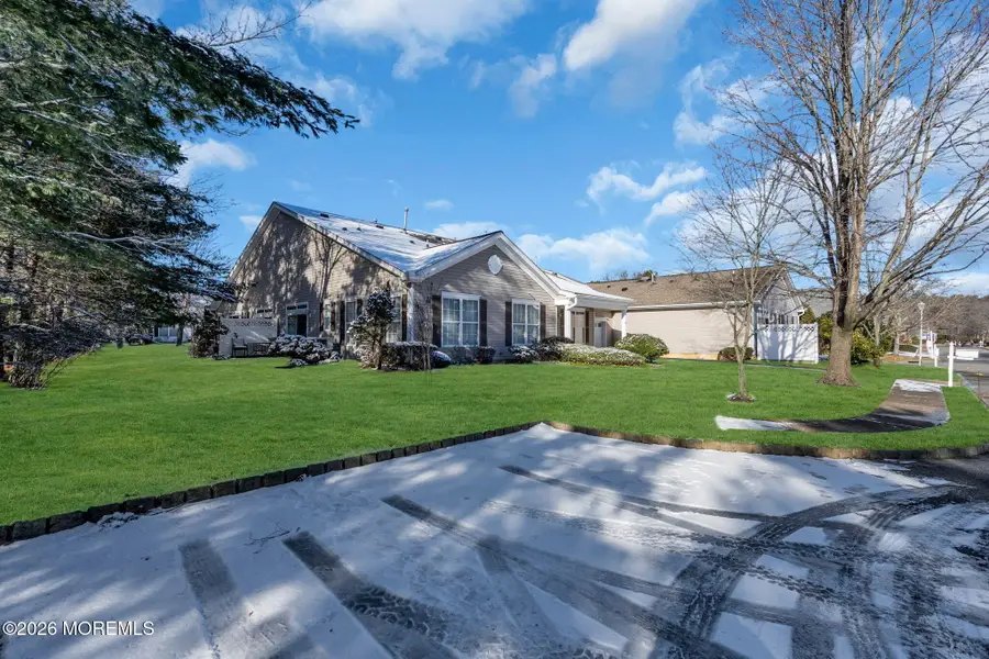 104 Silverlawns Drive, Lakewood, NJ 08701 - Image #3