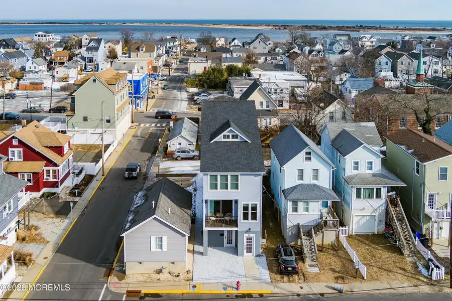 28 2nd Street, Highlands, NJ 07732 - Image #3