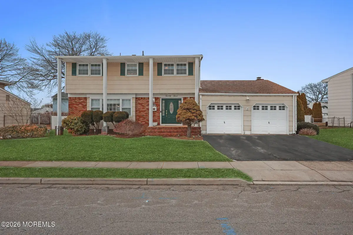 23 Sherwood Road, Parlin, NJ 08859 - Image #1