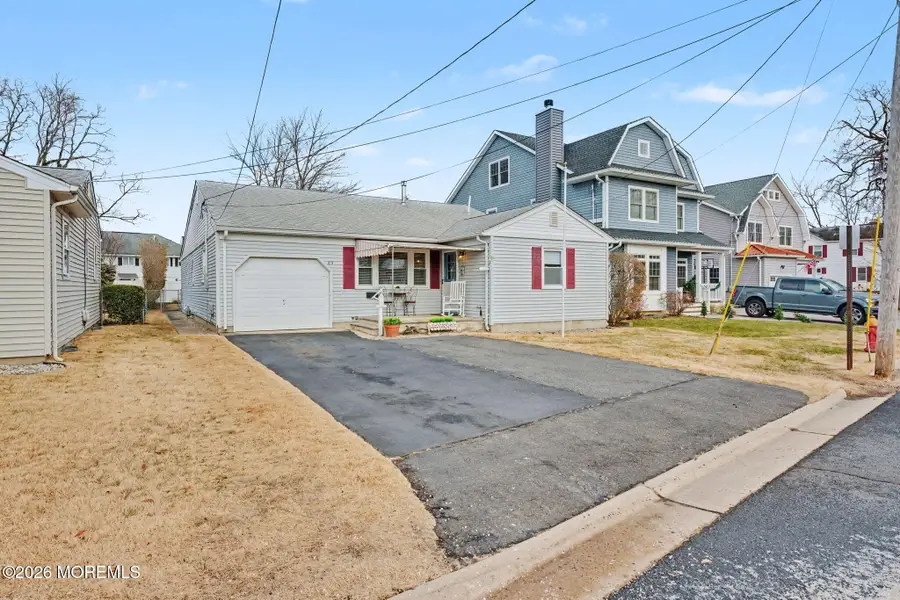 813 Laurel Avenue, Point Pleasant Beach, NJ 08742 - Image #2