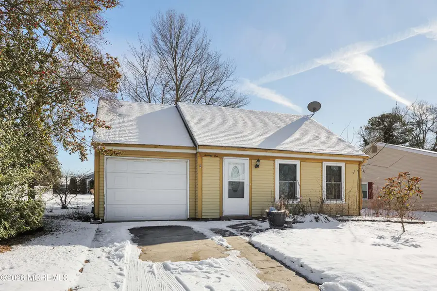 74 Sheffield Place, Leisuretowne, NJ 08088 - Image #2