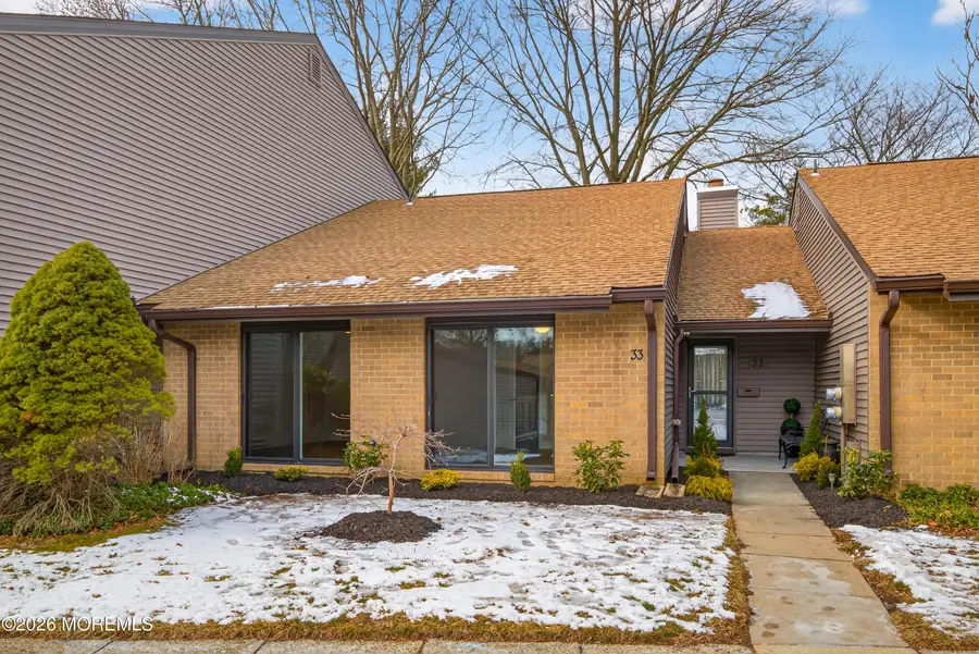 33 Claremont Court, Red Bank, NJ 07701 - Image #2