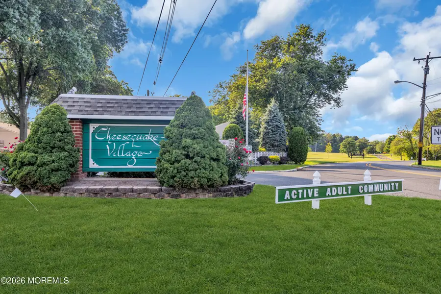 15 Nebraska Drive, Matawan, NJ 07747 - Image #2