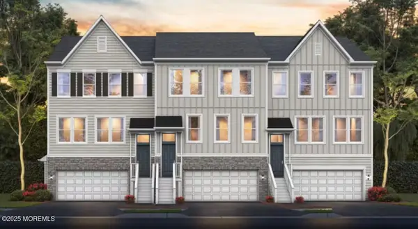 202 Shore Court, Marlboro, NJ 07746