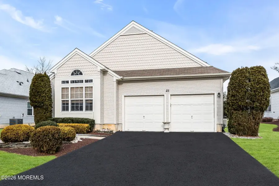 23 Derry Meeting Drive, Manalapan Township, NJ 07726 - Image #3