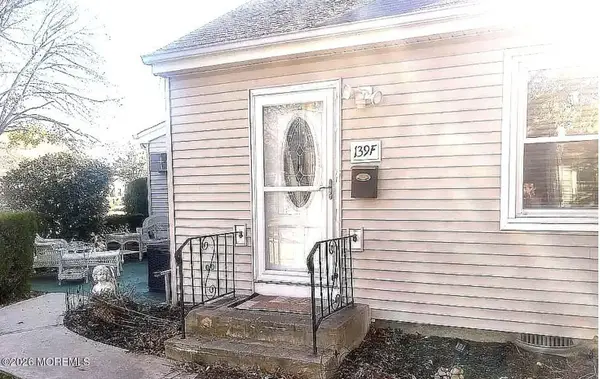 139 Wein Market #F, Freehold, NJ 07728