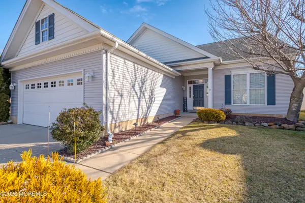 21 Sawgrass Street, Jackson, NJ 08527