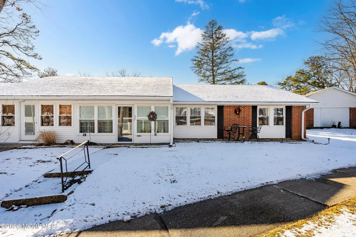 486B Thornbury Court #1002, Lakewood, NJ 08701 - Image #1