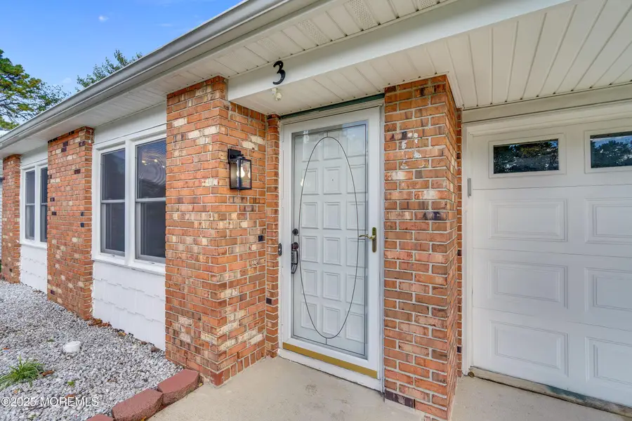 3 Tudor Court, Brick, NJ 08723 - Image #2