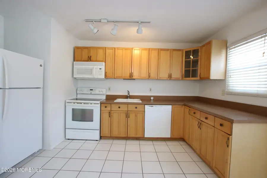 111 C White Street, Eatontown, NJ 07724 - #3