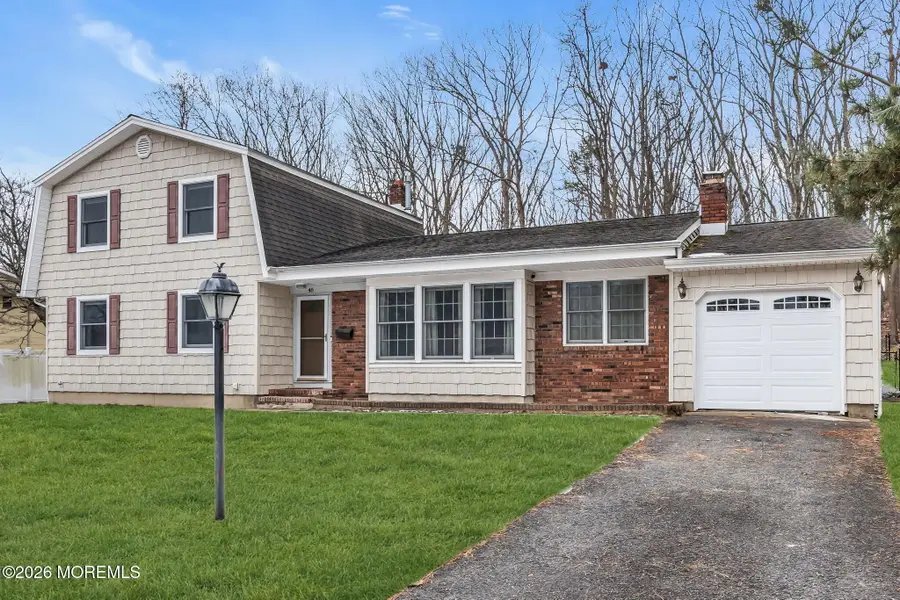 48 Newbury Road, Howell, NJ 07731 - Image #2