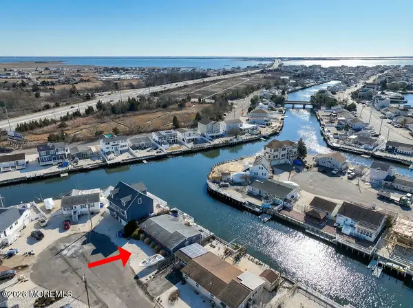 115 Mary Alice Road, Beach Haven West, NJ 08050