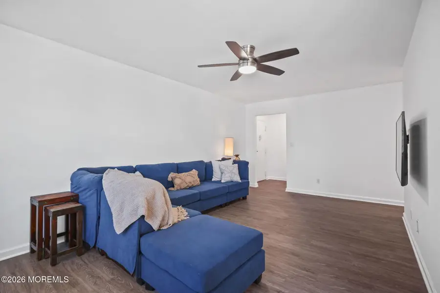 210 5th Avenue #25, Belmar, NJ 07719 - Image #3