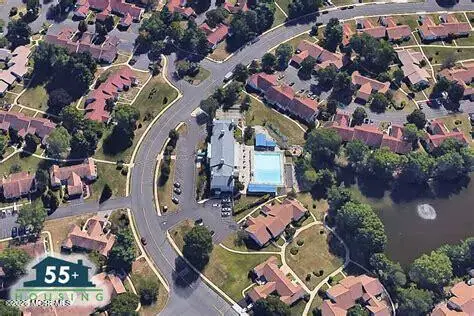 80 Parkway Drive #D, Freehold, NJ 07728