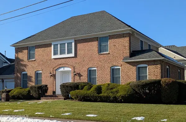 2 Seawood Way, Spring Lake, NJ 07762