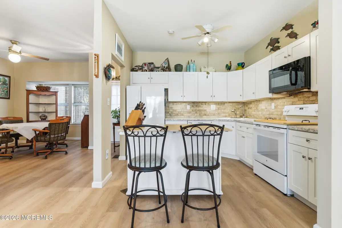 13 Canterbury Drive #13D, Monroe, NJ 08831 - Image #1