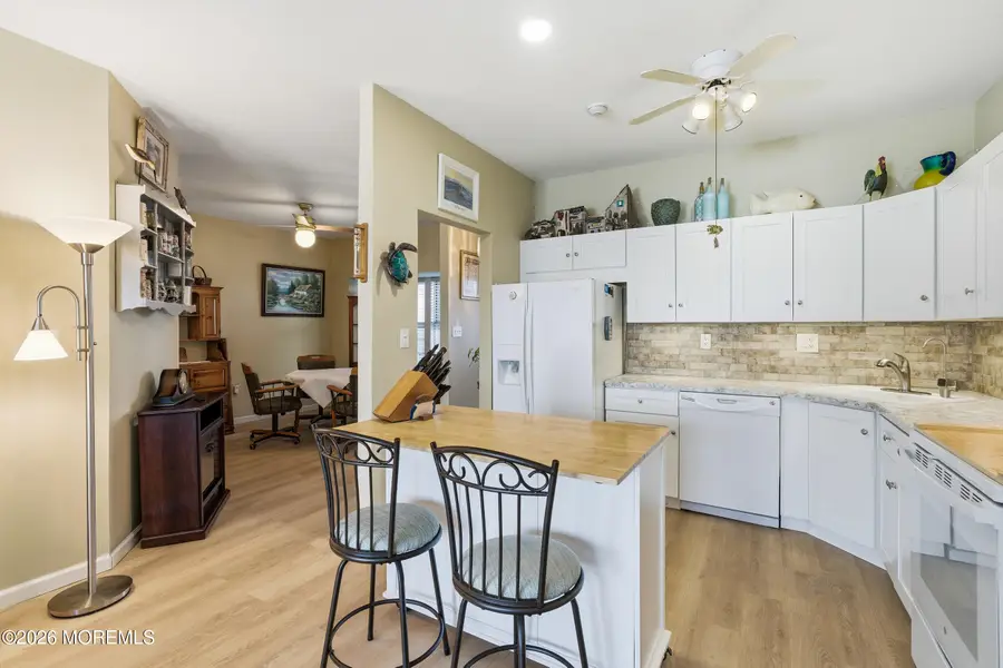 13 Canterbury Drive #13D, Monroe, NJ 08831 - Image #2