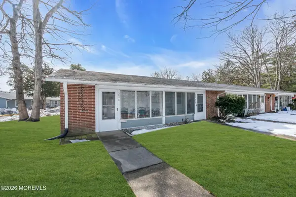 303A Malvern Court, Lakewood, NJ 08701