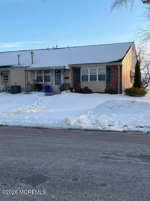 23 Haven Drive, Matawan, NJ 07747