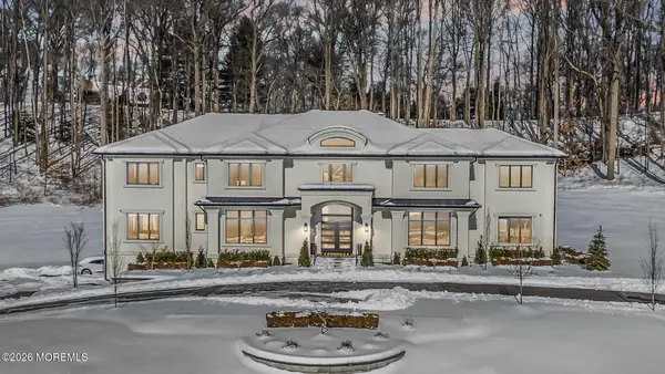 30 Winchester Lane, Holmdel, NJ 07733