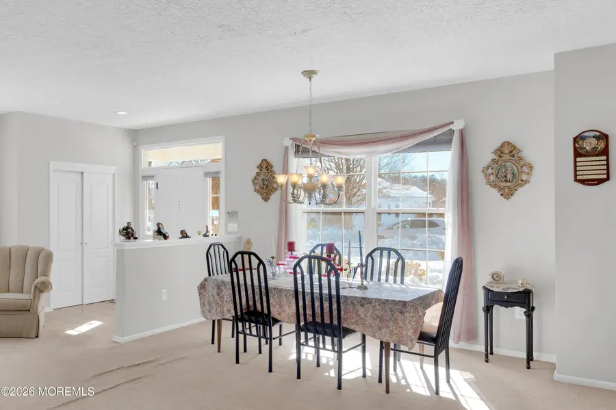 95 Golden Seasons Drive, Lakewood, NJ 08701 - Image #3