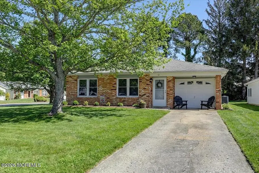 32 Abbey Road, Brick, NJ 08723 - #2
