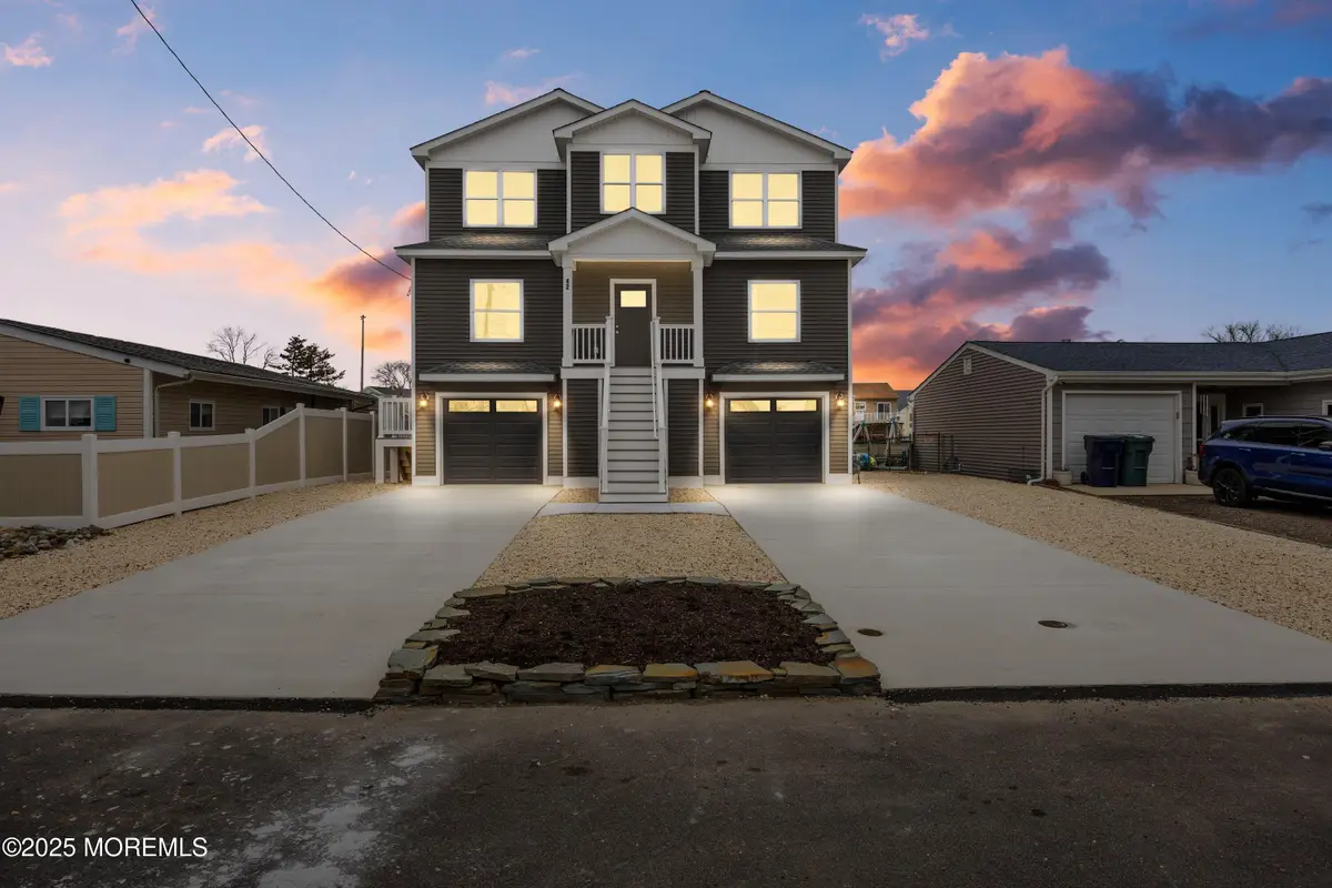 42 Mohawk Drive, Mystic Island, NJ 08087 - Image #1