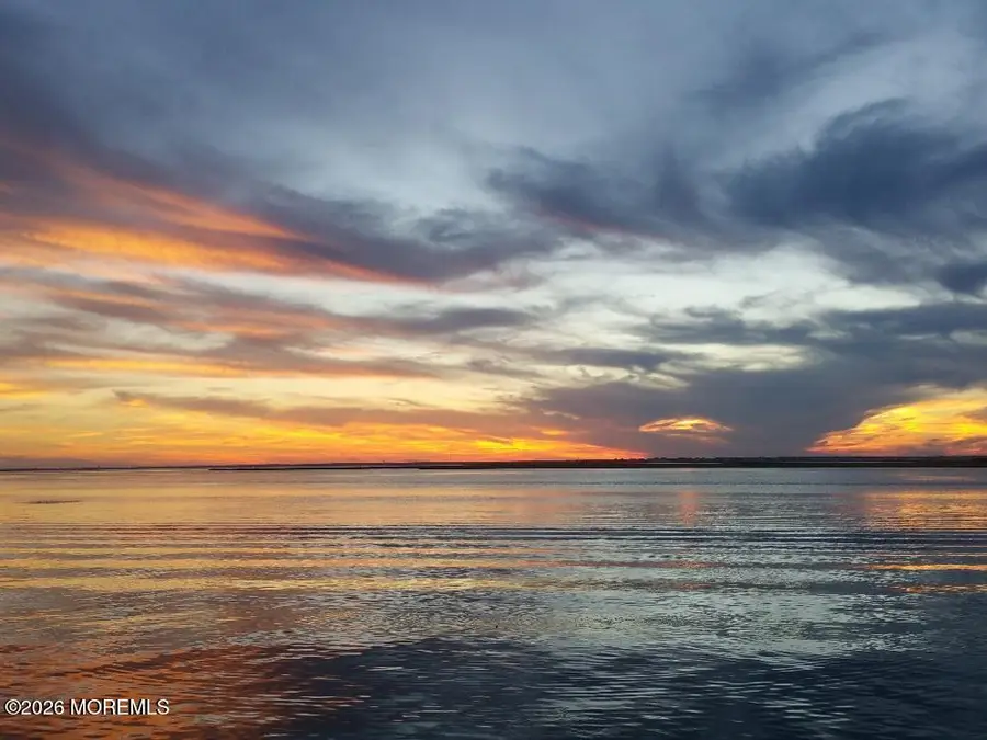 1078 Treasure Avenue, Manahawkin, NJ 08050 - Image #2