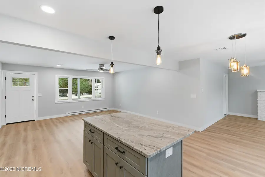 10 Woodbury Court, Toms River, NJ 08757 - #2