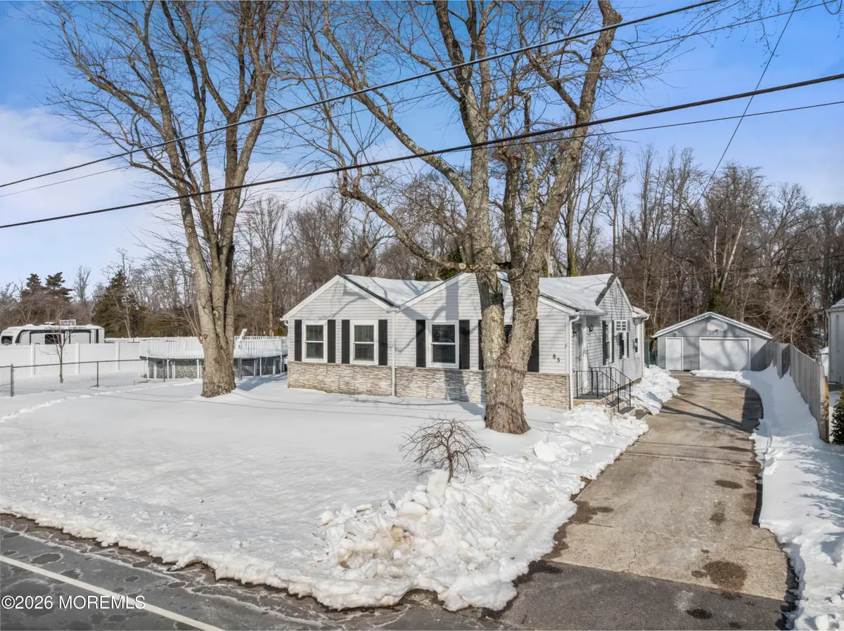 83 Chesterfield Jacobstown Road, Wrightstown, NJ 08562 - Image #1