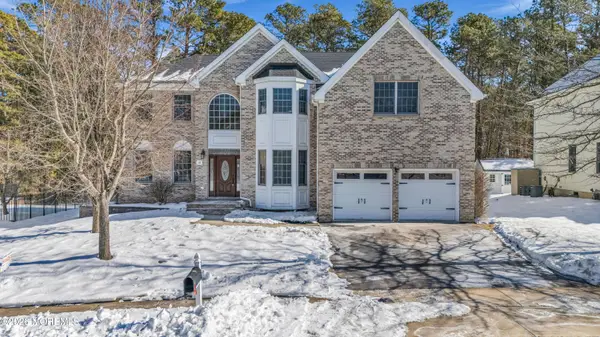 18 Vicari Way, Little Egg Harbor, NJ 08087