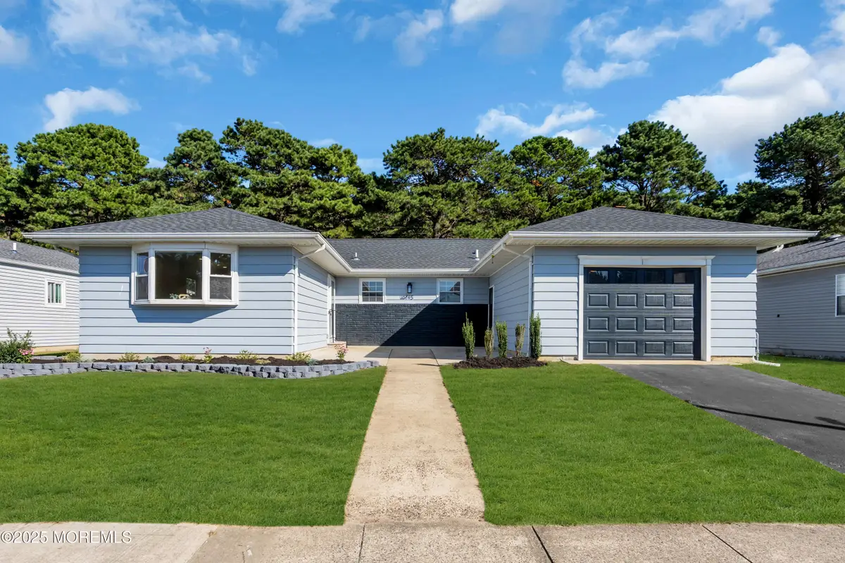 145 Cabrillo Boulevard, Toms River, NJ 08757 - #1