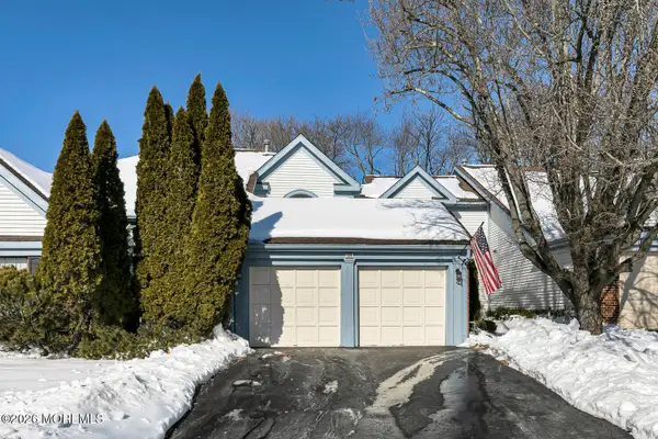 98 Old Orchard Lane #2202, Ocean Twp, NJ 07712