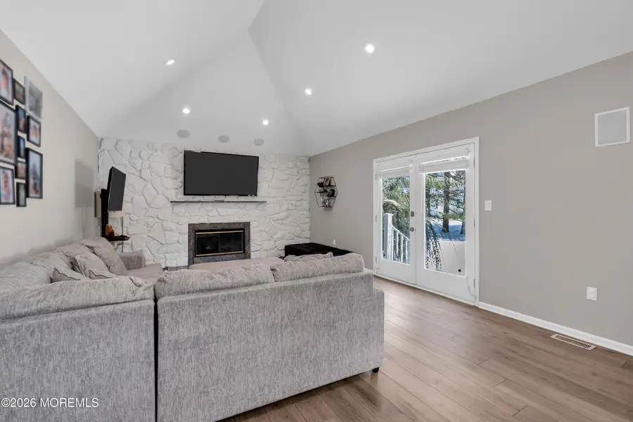 15 Lenape Trail, Freehold, NJ 07728 - #3