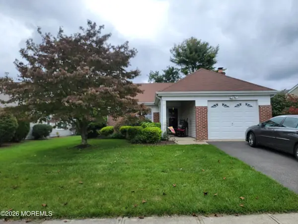 35 Hastings Road, Manchester, NJ 08759