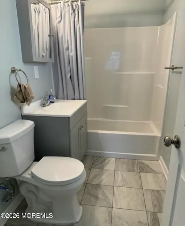 40 Bay Shore Drive #A & B, Toms River, NJ 08753