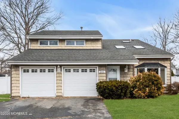 205 Liberty Bell Road, Toms River, NJ 08755