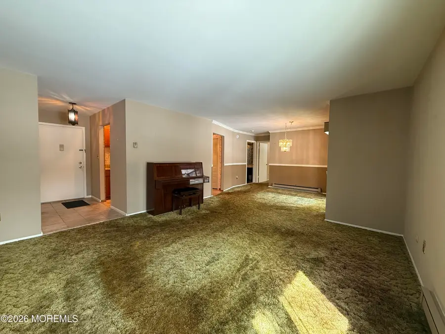 147 Amberly Drive #H, Manalapan, NJ 07726 - #3