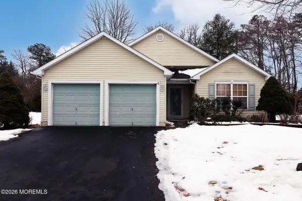 4 Stanton Court, Whiting, NJ 08759