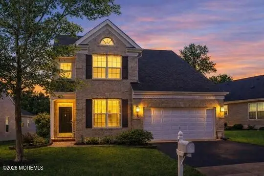 7 Hartack Road, Manalapan, NJ 07726