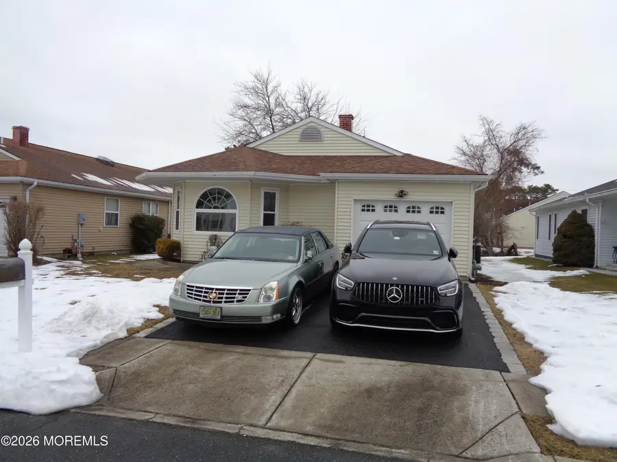 30 Oakengates Drive, Toms River, NJ 08757 - #2