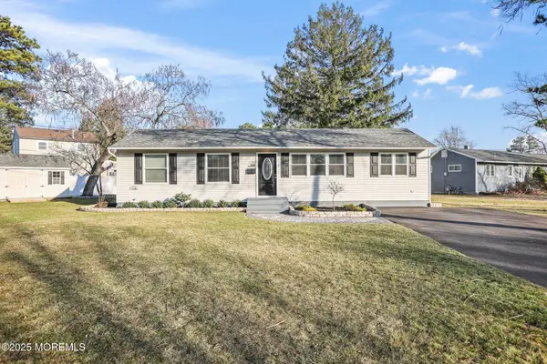 222 Elmwood Court, Brick, NJ 08723